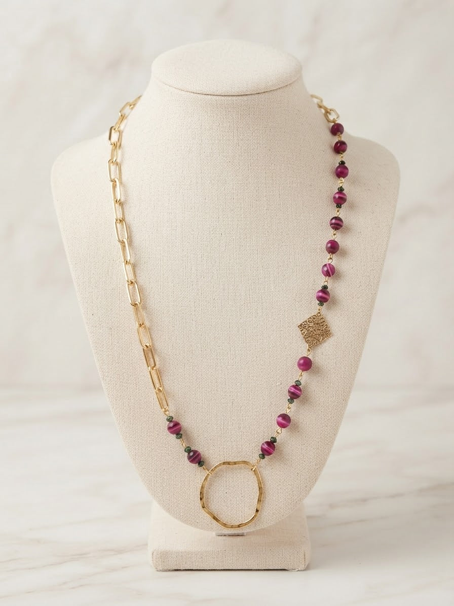 Collier Sautoir "Amaryllis" en Agate Fuchsia
